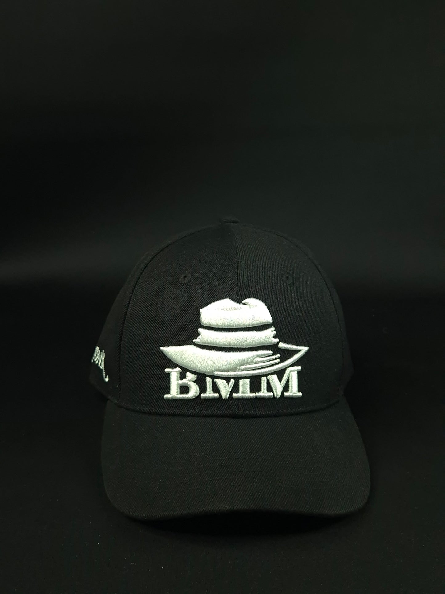 Curved visor cap Big logo Embroidery White
