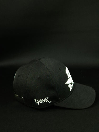 Curved visor cap Big logo Embroidery White