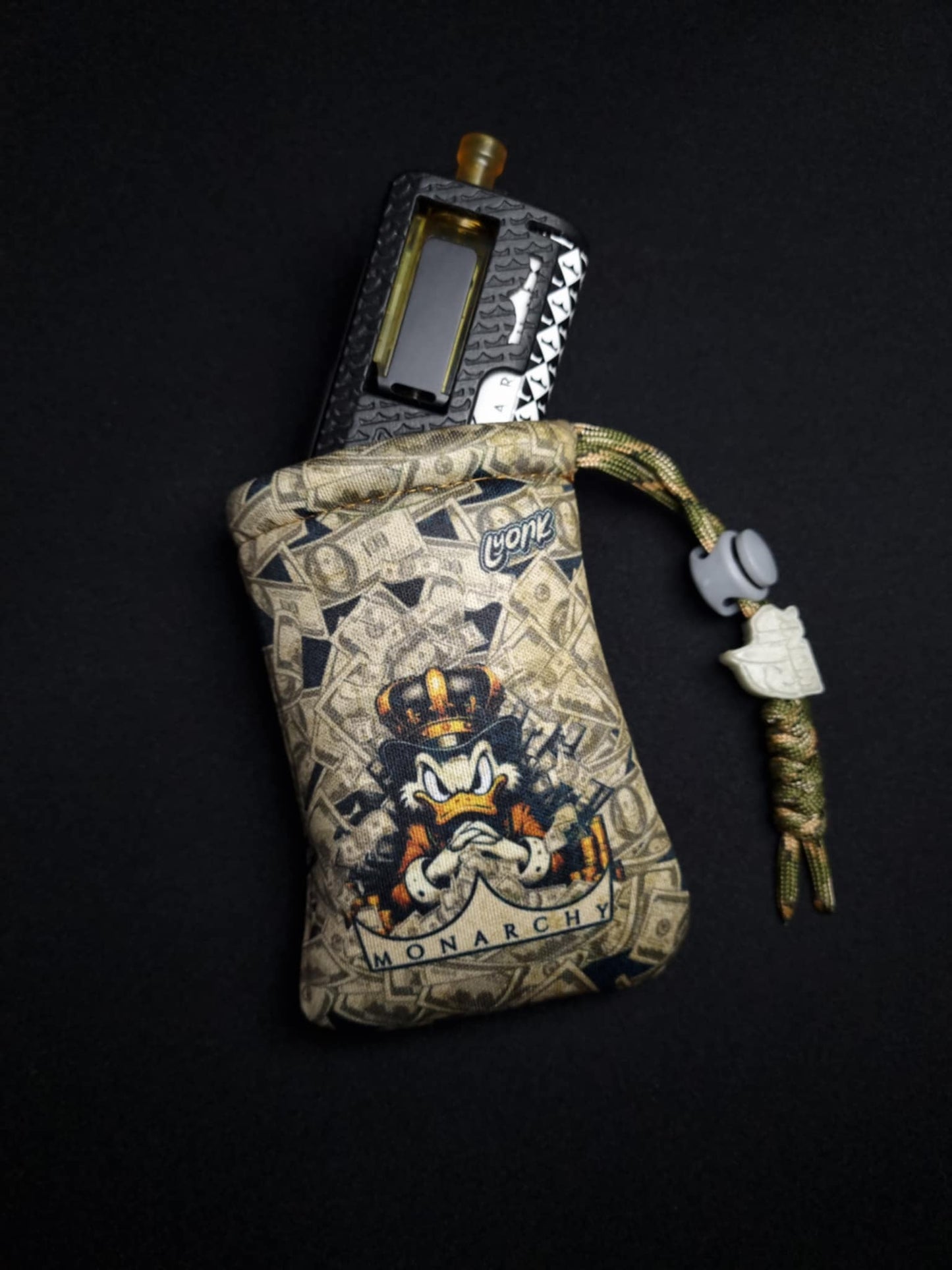 MONARCHY - POUCH - Duck Dollar