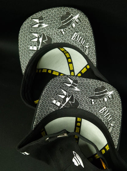 Curved visor cap Big logo Embroidery White