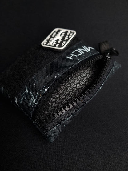 LYONK GEAR - CUSTOM WALLET CARD