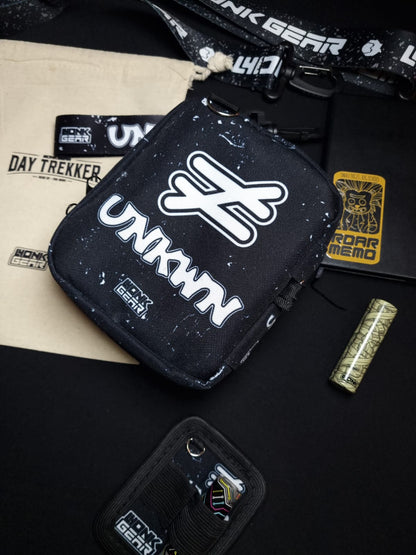 LYONK GEAR - Day Trekker V2 - UNKWN - OG Black And White