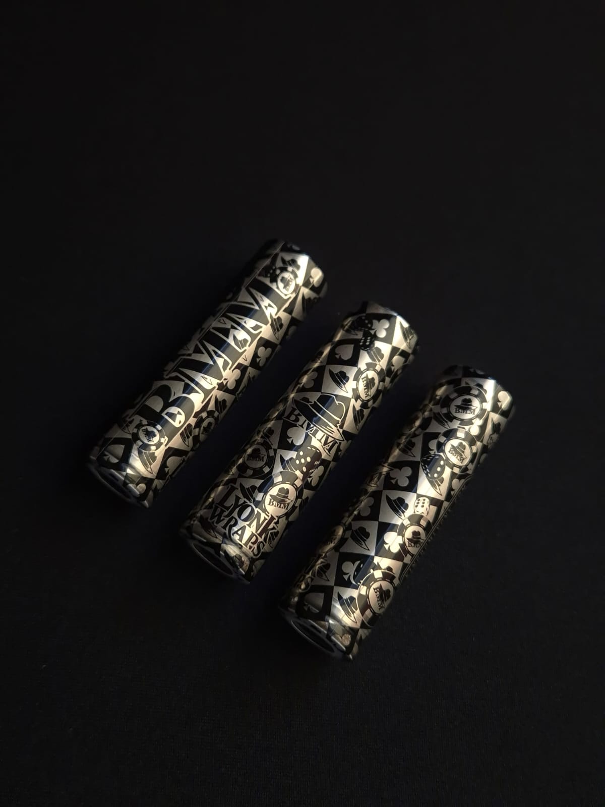 BMM Black Jack 18650 / 10 wraps in the package